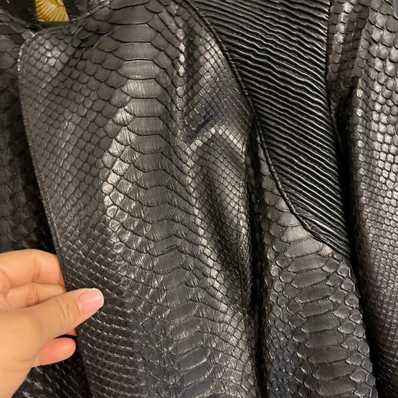 Brand Cuadra, L, Python - Picture 4 of 9